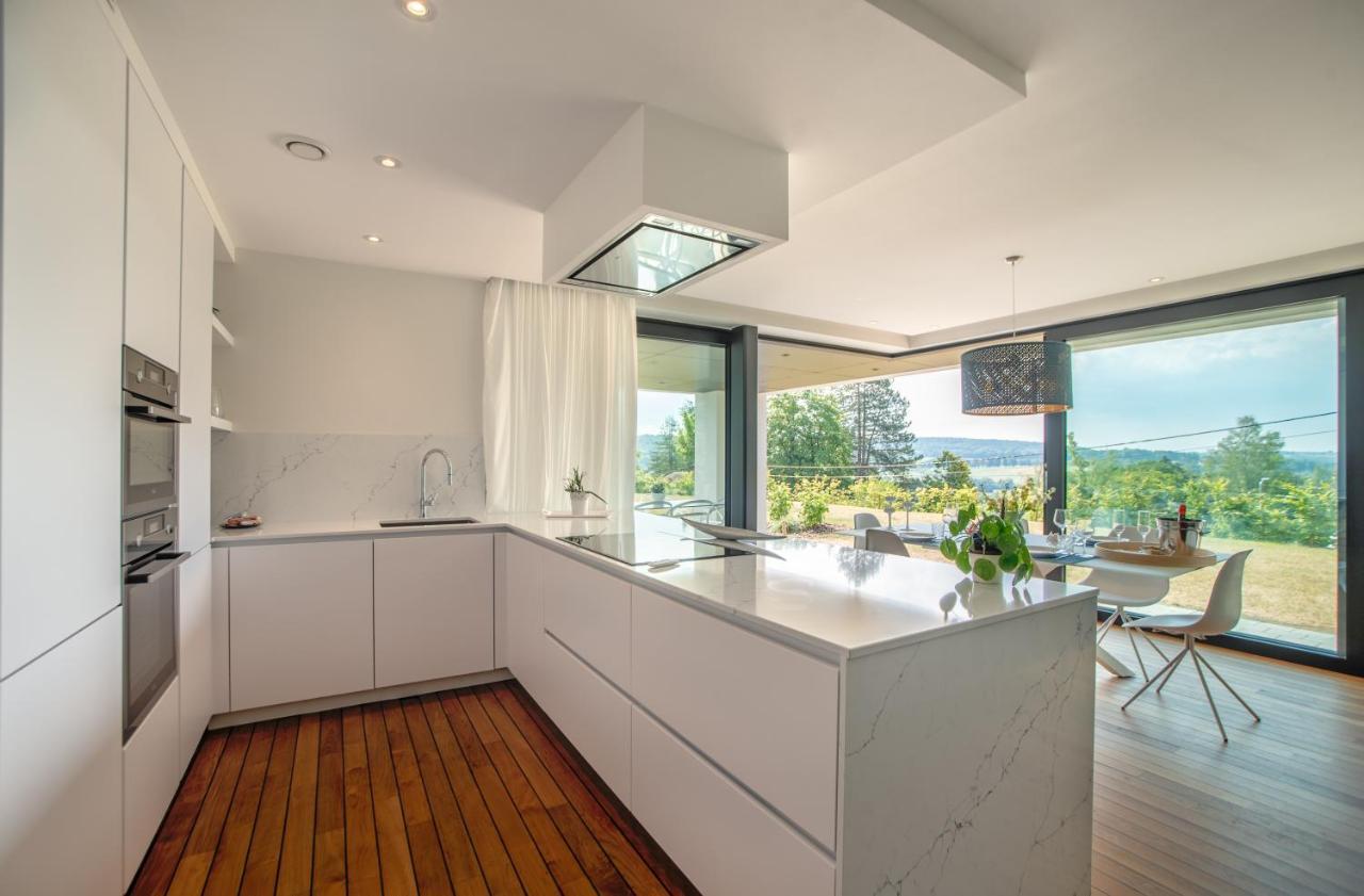 Au Bois Du Sart-Tilman Apartment Sur-Le Mont ภายนอก รูปภาพ